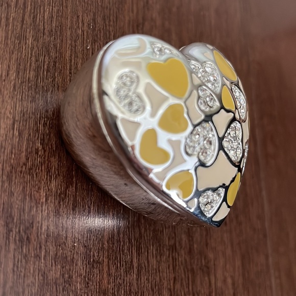 Heart Shaped trinket box - Picture 2 of 4